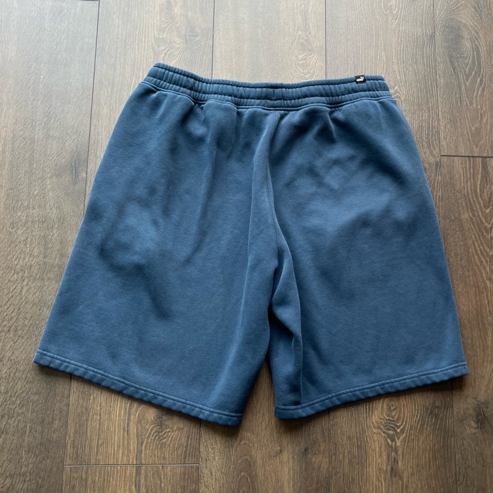 Puma Shorts - Picture 2 of 9